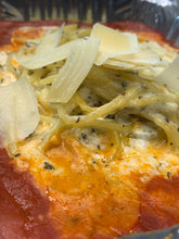 Load image into Gallery viewer, Baked spaghetti with two sauces
