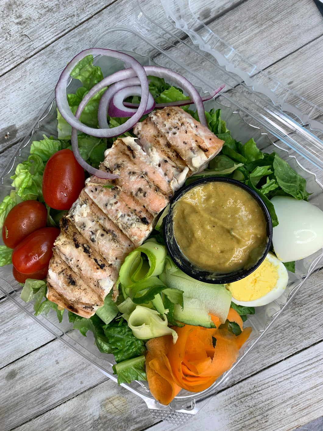 Veggie salad with steak, chicken, salmon or portobello