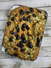 Load image into Gallery viewer, Pumpkin Blueberry bread (1 loaf)
