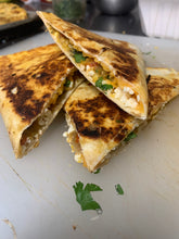 Load image into Gallery viewer, Birria quesadilla (beef or jackfruit)
